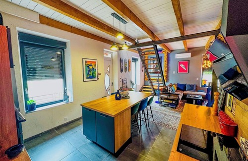 Lavalette Villa | Le Petit Majorelle Français, with swimming pool and garden near city center