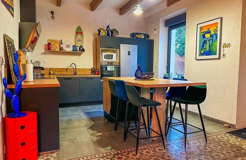 Lavalette Villa | Le Petit Majorelle Français, with swimming pool and garden near city center