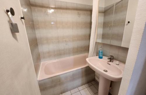 Pontault-Combault Apartamento | Le pied à terre parisien - 77/94