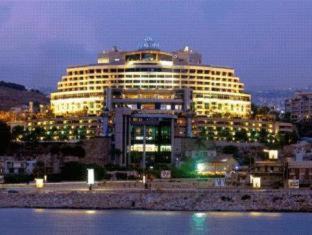 Zouk El Kharab Complejo | Le Royal Hotel - Beirut