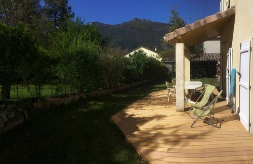 Die Casa | "Le Second Souffle" Maison Centre-ville de Die, Terrasse, Jardin, Proche Gare