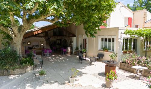 Cairanne Casa | Le Vieux Platane