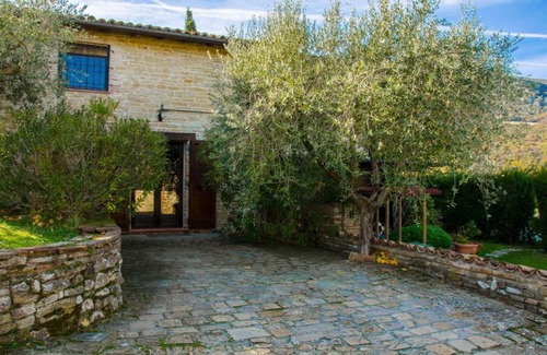 Serra San Quirico Cama Y Desayuno | Le Voltarelle Bed & Breakfast
