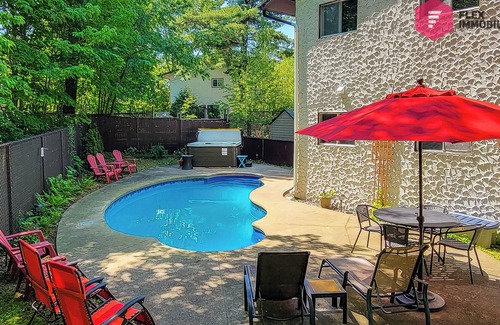 Sutton Condominio | Le Zig-Zag du Mont Sutton / SPA Pool Fireplaces / Few meters from slopes!