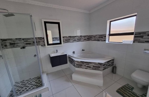 Margate Casa | Leading Guest Farm