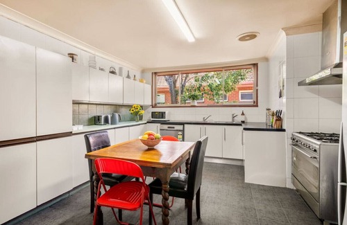 Fairfield Casa | Leafy Lodge @ Art House