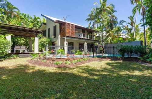 Port Douglas Villa | Leilani Villa A - Port Douglas, QLD