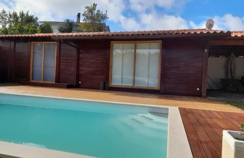 Leiria Casa | Leiria Village casa bungalow