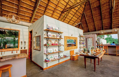 Mabira Cabina | Lemala Wildwaters Lodge