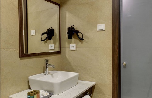 Nilufer Hotel | Leo suites Hotel