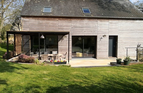 Meillac Casa | LES AGAPANTHES MEILLAC - casa cálida en el corazón de la Bretaña romana