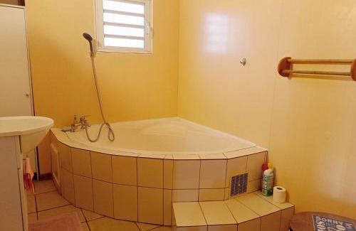 Saint-Paul Cama Y Desayuno | Les Chambres d'Hôte du Pavé