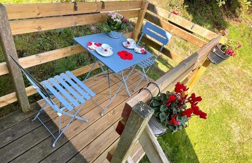 Saint-Urbaine Cama Y Desayuno | Les Coquelicots