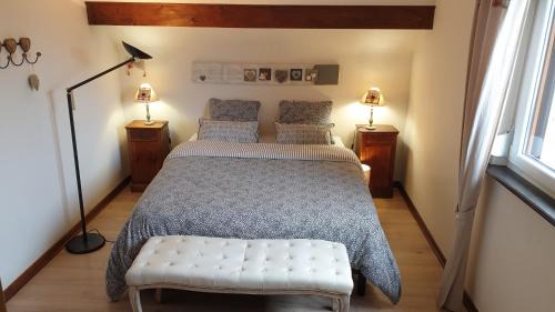 Tavey Cama Y Desayuno | Les Corneilles