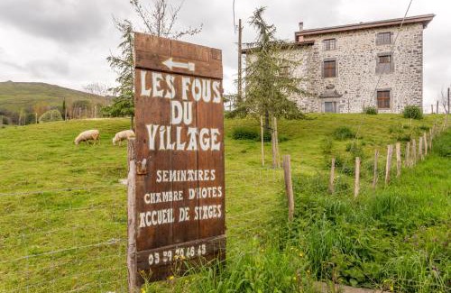 Saint-Esteben Cama Y Desayuno | Les Fous du Village