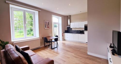 Isnes Casa | Les gîtes de Rozélie