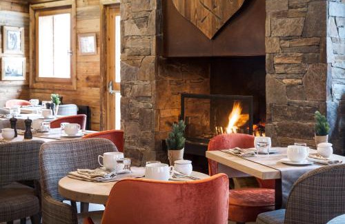 Megeve Hotel | Les Loges Blanches Megève