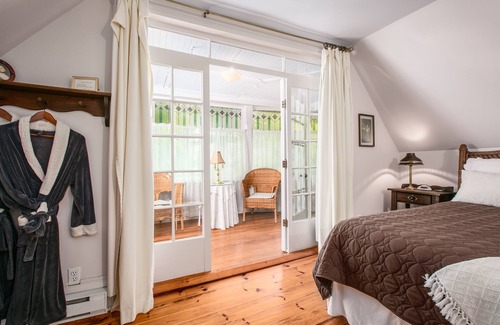 Waterloo Casa | Les Matins de Victoria