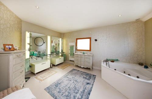 Saint-Germain-sur-Ay Casa | Les Mouettes - Maison vue mer