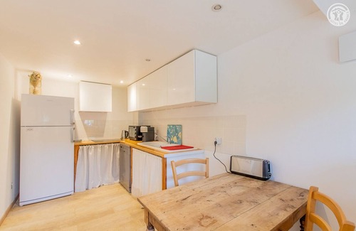 La Roche-Vineuse Casa | les Noyerets - LA Roche Vineuse