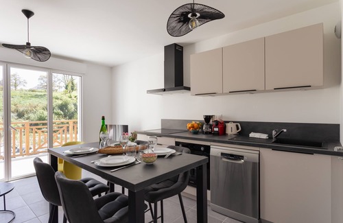 Sables-d'Or-les-Pins Apartamento | Les pins #201 - Appt à moins d'un km de la plage