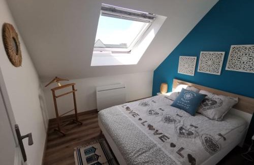 Sommervieu Apartamento | Les pommiers Duplex cosy tout confort dans maison neuve avec terrasse entrée indépendante parking 5 mn de Bayeux et 10 mn plage du débarquement