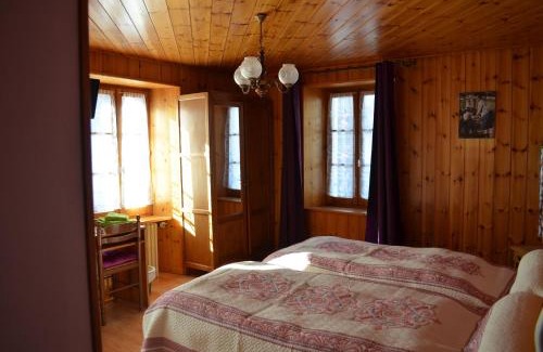 Abondance Hotel | Les Touristes