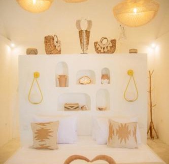 Gili Air Hotel | Les Vagues - Hotel Villa & Beach Club - Gili Air