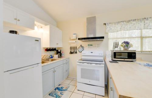 Laurel Apartamento | Less Than 1 Mi to Nokomis Beach Tranquil Couples Retreat