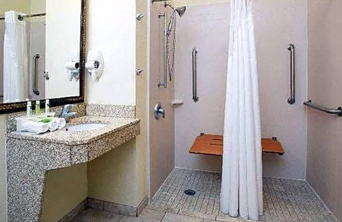 Las Vegas Apartamento | Less than a minutes’ drive from Interstate 25, this Las Vegas .