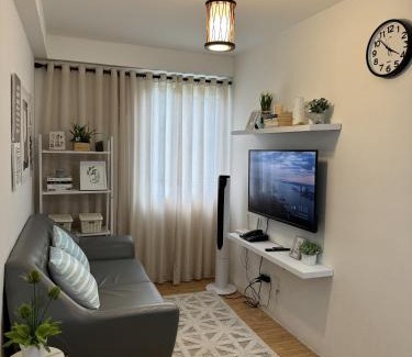 Sasa Apartamento | Lian's Haven at Arezzo Place Davao