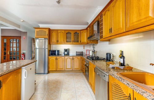 Retur Villa | Casa de 6 habitaciones y 5 cuartos de baño con piscina y cerca de la playa