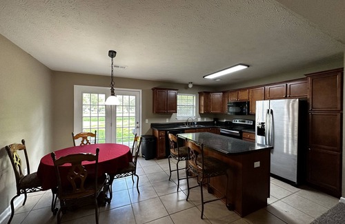 Mayflower Casa | Life is Good in Mayflower