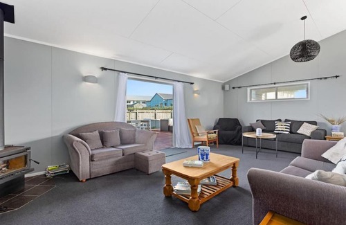 Waiotahi Casa | Lifes a Beach at Waiotahe Beach Estate