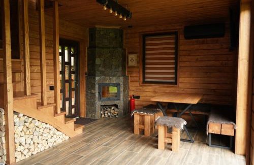 Roztoky Chalet De Esquí | LINDEN GROVE
