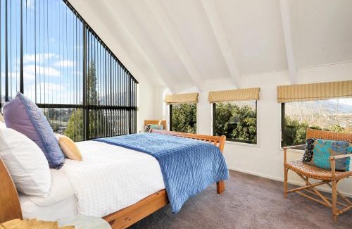 Lower Shotover Villa | Lindmore Retreat & Spa - Luxury Family Home - Queenstown