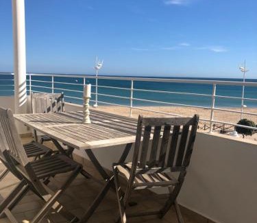 Salema Apartamento | LINHA D ÁGUA - ap