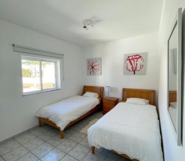 Salema Apartamento | LINHA D ÁGUA - ap