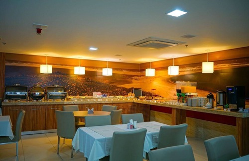 Araca Casa | Linhares Conforto Prime Hotel