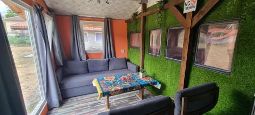 Chuprene Casa | Lion Cottage