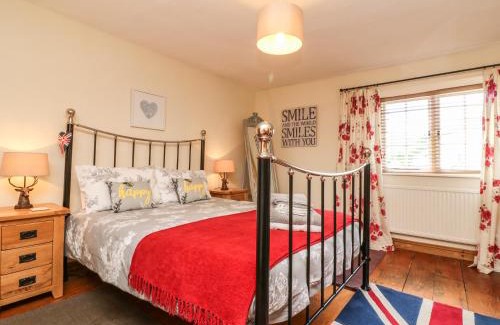 Dunster Casa | Little Dragons