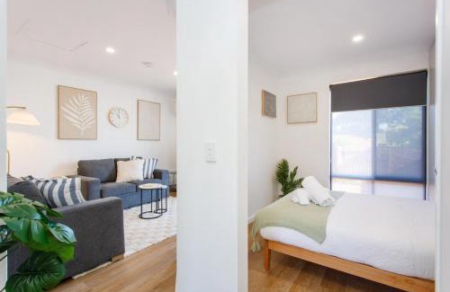 Samson Casa | Little Fig Retreat - 5 mins to Fremantle