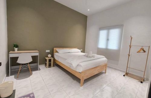 Batu Pahat Casa | Little House Batu Pahat Homestay