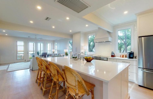 St. Simons Island Casa | Little House on Hampton