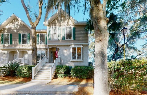 St. Simons Island Casa | Little House on Hampton