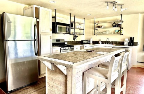 Whitehall Casa | Little Pipestone Lodge w/ Views