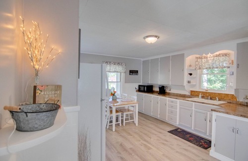 Littleton Apartamento | Littleton NH! ¡El destino más popular de White Mountains!