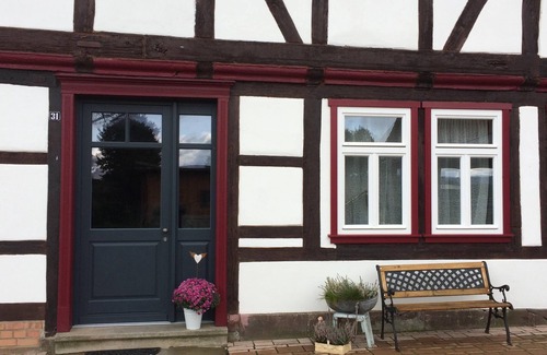 Dassel Apartamento | El vivir en un edificio del molino, rodeado de verdes prados.