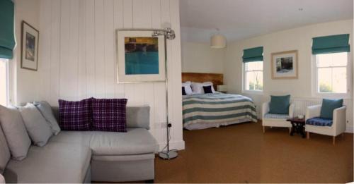 Newport Hotel | Llys Meddyg