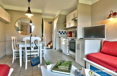 Guilvinec Casa | LocaLise - Maison E4 au Guilvinec - A 20m de la mer avec jardin et piscine - Tout à pied, plages, port, centre, commerces, marché - Wifi inclus - Linge de lit inclus - Animaux bienvenus